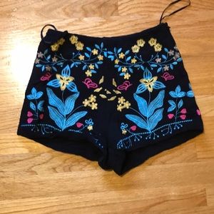 Embroidered shorts from VICI
